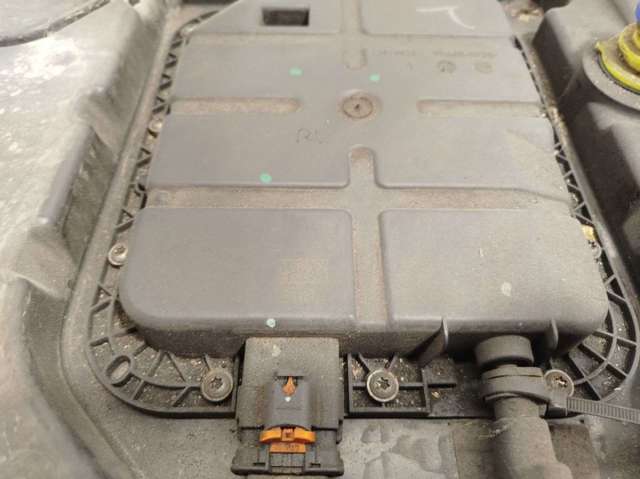 9818630780 PEUGEOT Бак AD BLUE купить в Черновцы