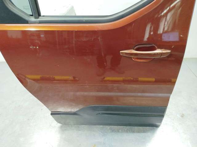 9820425180 PEUGEOT Дверь боковая (сдвижная) правая купить в Тернополь