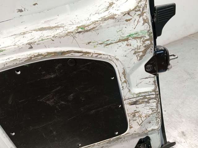PEUGEOT 9820436780 Дверь фургона задняя распашная правая в наличии Черкассы