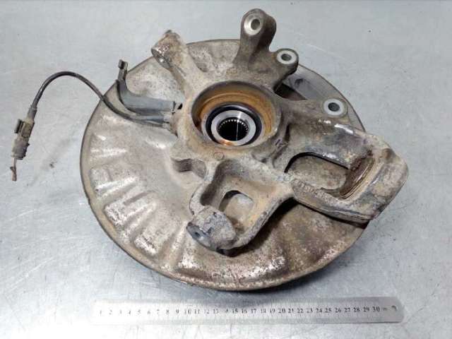MERCEDES A1663500408 Цапфа задняя левая в наличии Ирпень