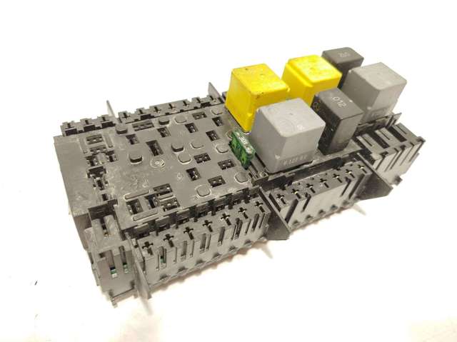 A1669068201 MERCEDES Блок предохранителей купить в Днепр