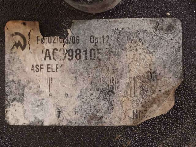 MERCEDES 6398105916 Зеркало заднего вида левое в наличии Чернигов