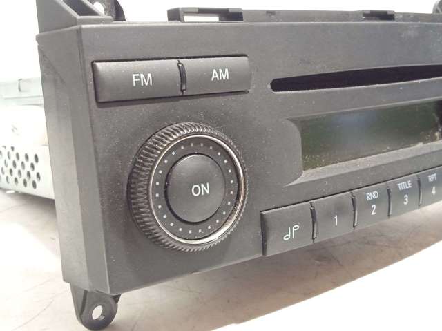 9068200079 MERCEDES Магнитола (радио AM/FM) купить в Николаев