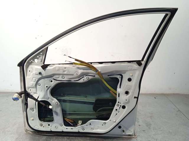 MAZDA BBY45802XF Дверь передняя правая в наличии Черкассы