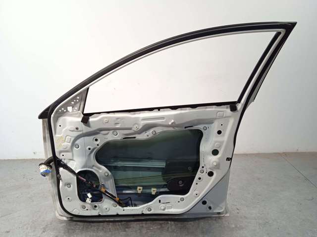 BBY95802XF MAZDA Дверь передняя правая купить в Павлоград