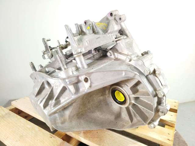 MAZDA C65503000 в наличии Хмельницкий