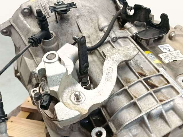 FK2R7002CGA FORD купить в Ирпень