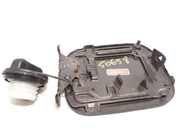 G88304EAAA NISSAN Лючок бензобака (топливного бака) купить в Украина
