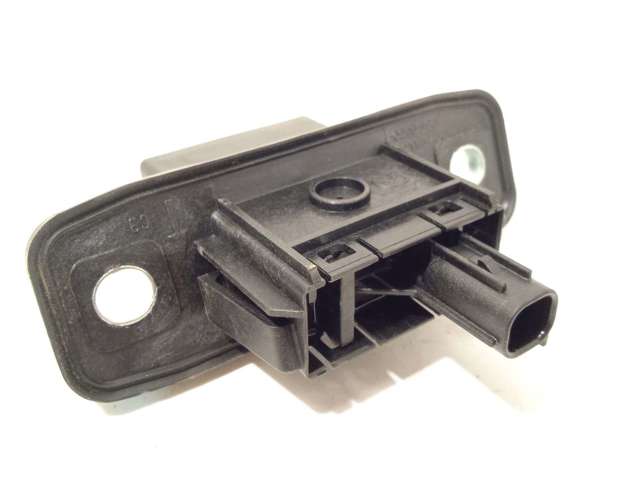 KB7W624B0 MAZDA Кнопка привода замка крышки багажника (двери 3/5-й (ляды) купить в Полтава