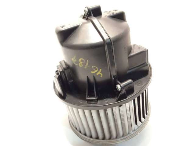 LR016630 Мотор вентилятора печки (отопителя салона) купить Чернигов