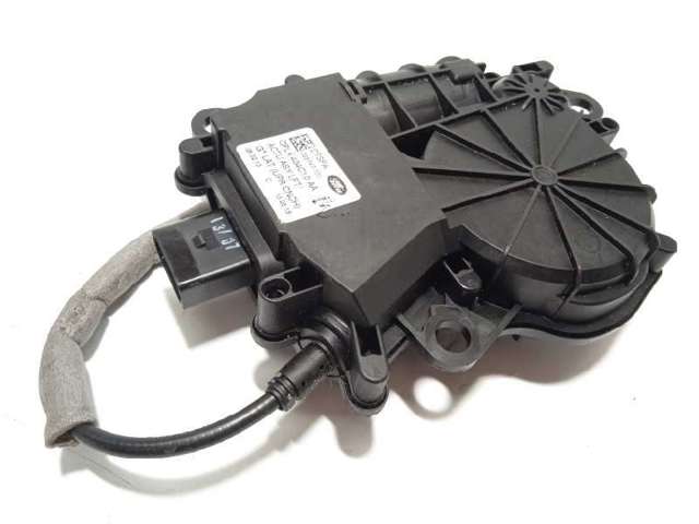 LR034351 LAND ROVER Замок багажника купить в Кривой Рог