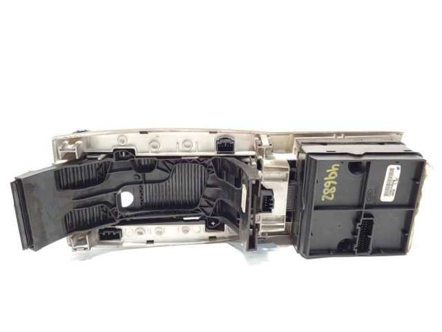 LAND ROVER YUD501410WVH Многофункциональный джойстик управления в наличии Украина