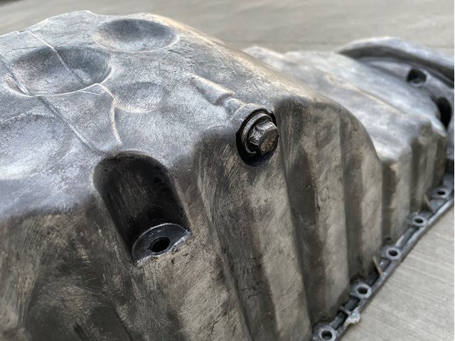 MERCEDES 6460142302 Поддон масляный картера двигателя в наличии Сумы