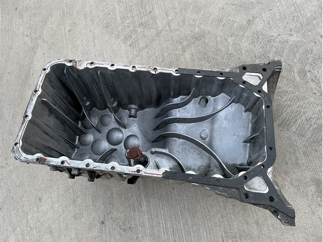 MERCEDES 6460142302 Поддон двигателя в наличии Ирпень