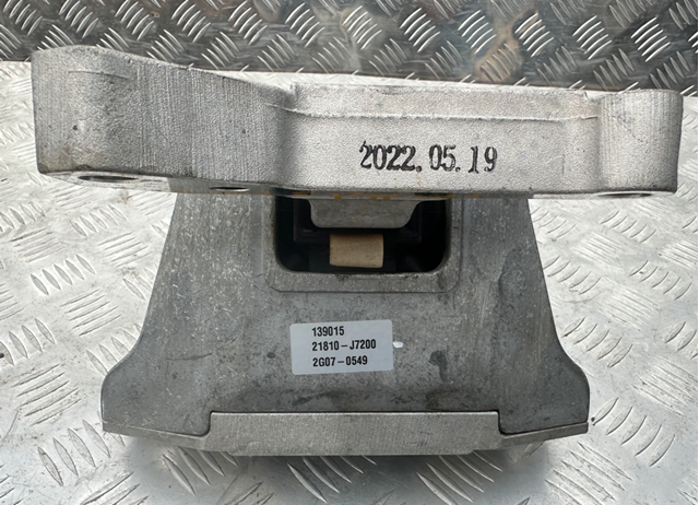 21810J7200 Правая подушка двигателя купить Чернигов