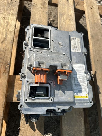 HYUNDAI 364002B015 в наличии Полтава
