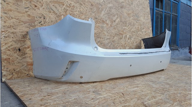 Бампер задний 5215948150 TOYOTA
