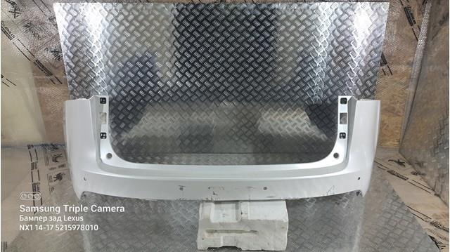 Задний бампер 5215978010 TOYOTA
