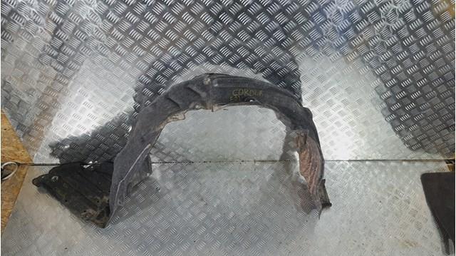 Подкрыльник переднего крыла, правый 5387502870 TOYOTA