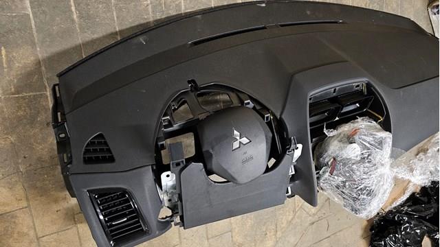 Airbag в мультируль 7030A647XA MITSUBISHI