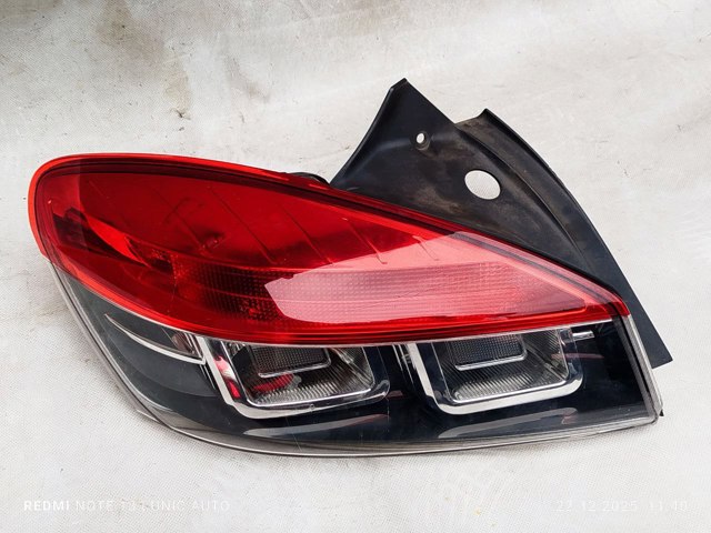 Задняя левая фара Renault Megane 3