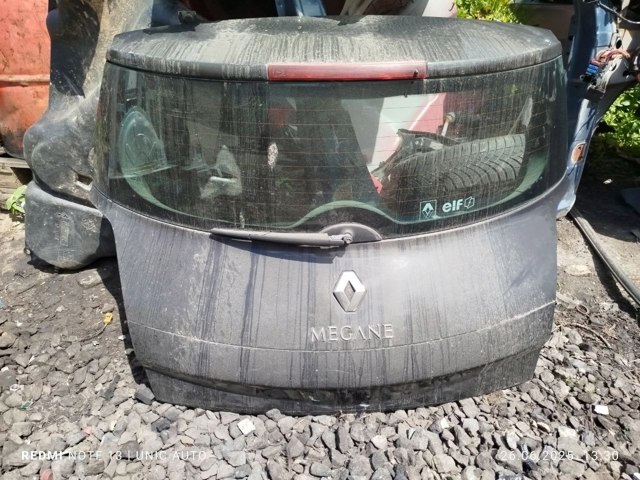 Пятая дверь Renault Megane 2
