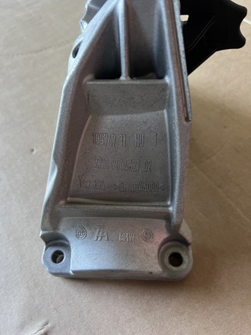 22119844627 BMW купить в Житомир