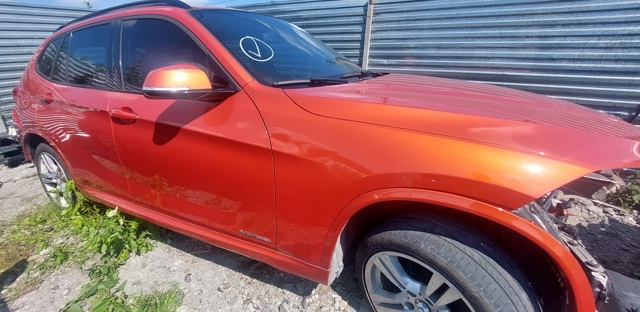Пассажирская передняя дверь 41009628746 BMW