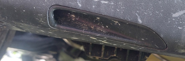 Накладка наружняя (молдинг) порога, левый 51127488231 BMW