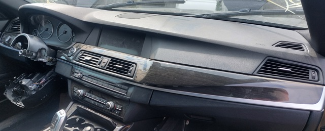 Панель передняя "торпедо" 51459207381 BMW