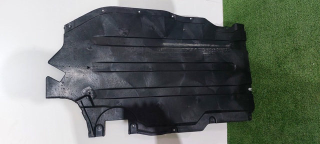 Защита днища, левая 51759477805 BMW