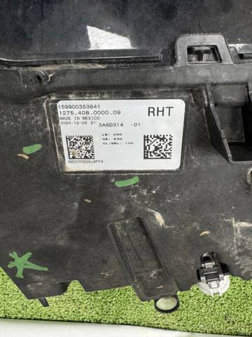 BMW 63115A408A6 Фара правая в наличии Черновцы