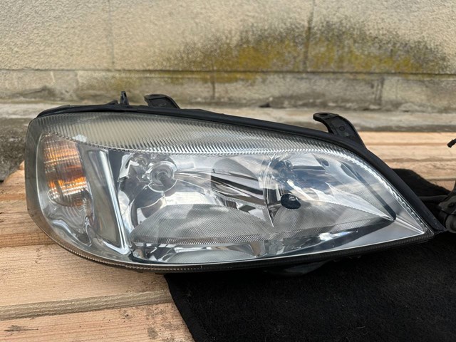 OPEL 90520878 Фара правая в наличии Ужгород