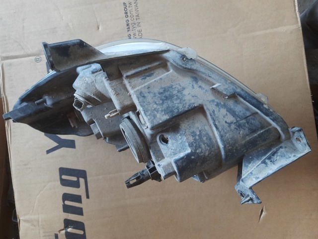 260102414R RENAULT Фара правая купить в Днепр