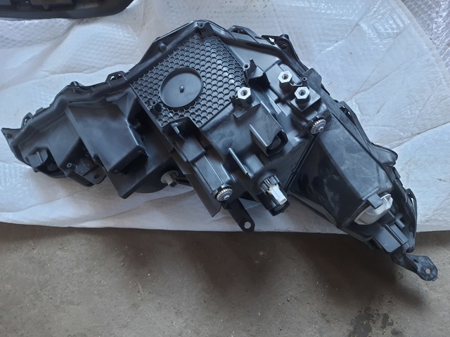 8114578280 TOYOTA Фара правая купить в Ужгород