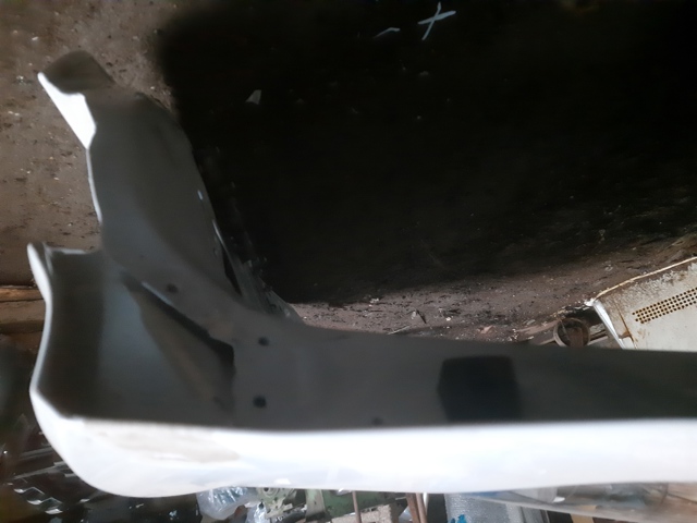 VAG 8W8827025E Ляда в наличии Ирпень