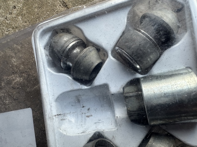LR086417 LAND ROVER купить в Полтава