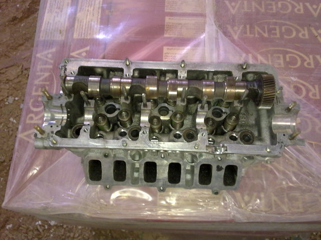 Головка блока цилиндров (ГБЦ), левая 059103373D VAG
