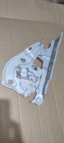PORSCHE 9Y0823302D в наличии Киев