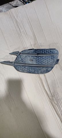 A2138856700 MERCEDES Заглушка (решетка) противотуманных фар бампера переднего левая купить в Киев