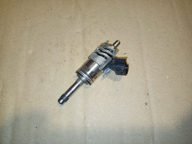 Форсунка впрыска топлива 23250F0010 TOYOTA