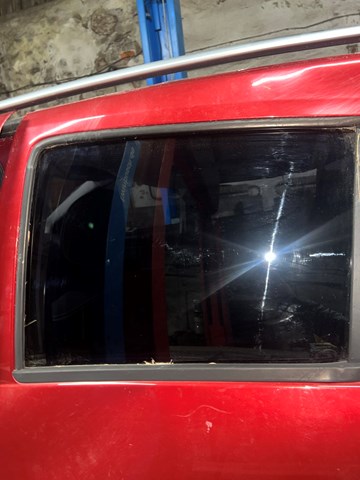 8200733046 Стекло двери задней правой купить Чернигов