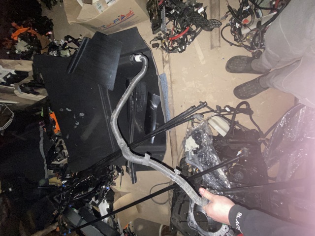 Tesla Model 150472100C в наличии Чернигов
