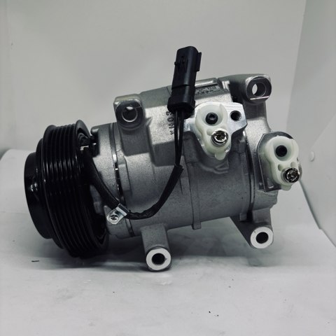 Компрессор кондиционера 55111104AC CHRYSLER