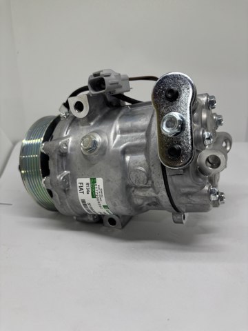 FIAT 71724084 Компрессор кондиционера в наличии Львов