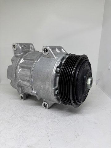 DENSO 8831033330 Компрессор кондиционера в наличии Полтава