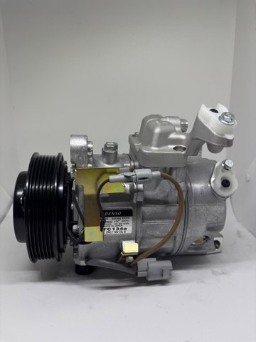 Компрессор системы кондиционирования 883202A050 TOYOTA