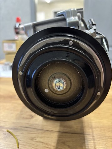 926004BB0A NISSAN Компрессор кондиционера купить в Черновцы