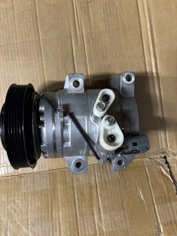 Компрессор хладагента GS3L61450B MAZDA