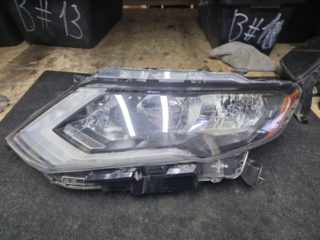 Блок фара левая Nissan Rogue